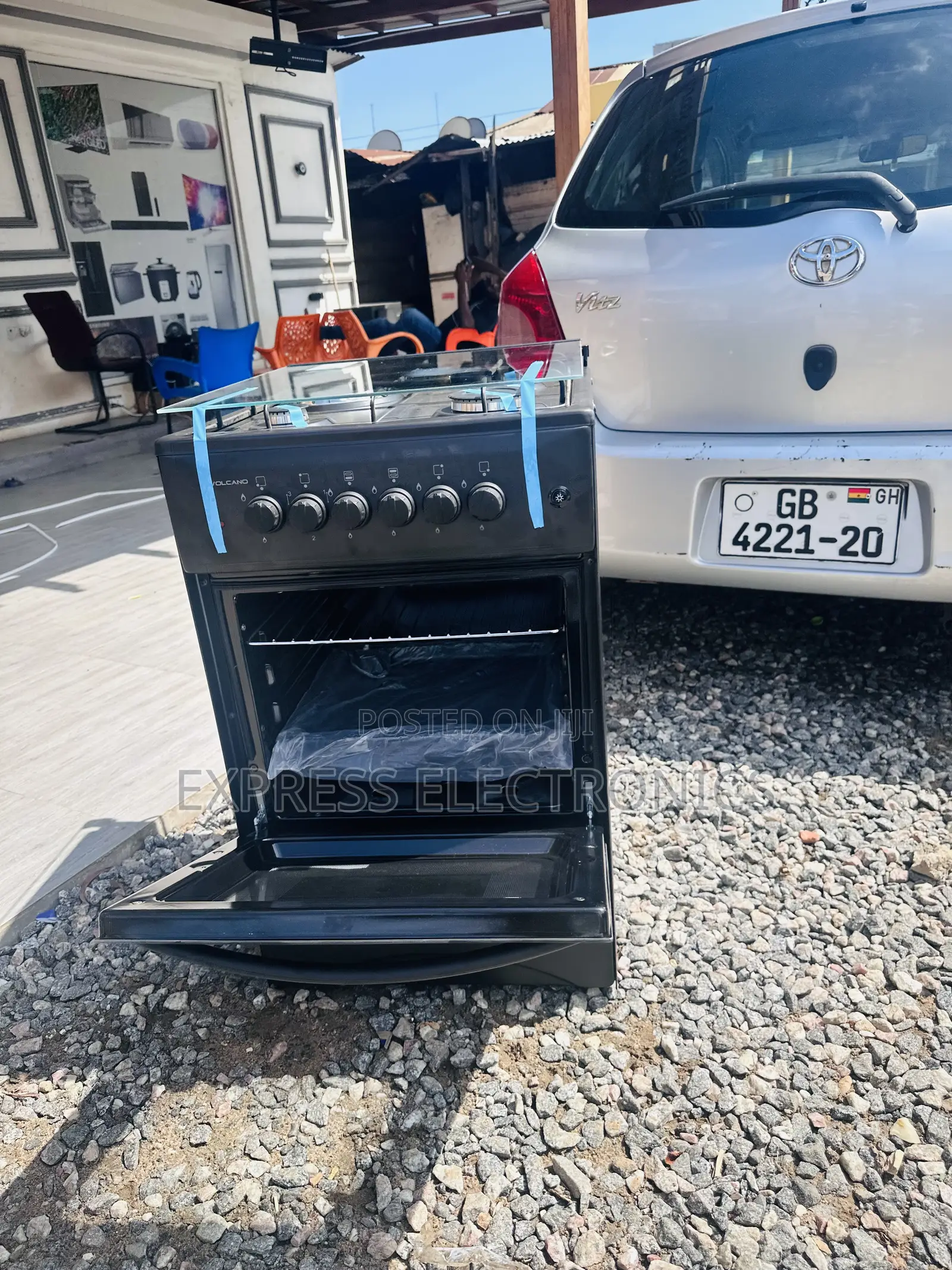 Grab a Black Gas Electric 3-1 Stove Volcano