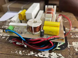 JLD 1200W 4way Speaker Crossover With Input Terminal