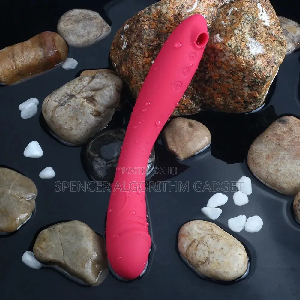 G-Spot Sucking Vibrating Sex Dildo
