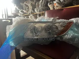 Camry 2007,2008,2009 Headlights Pair