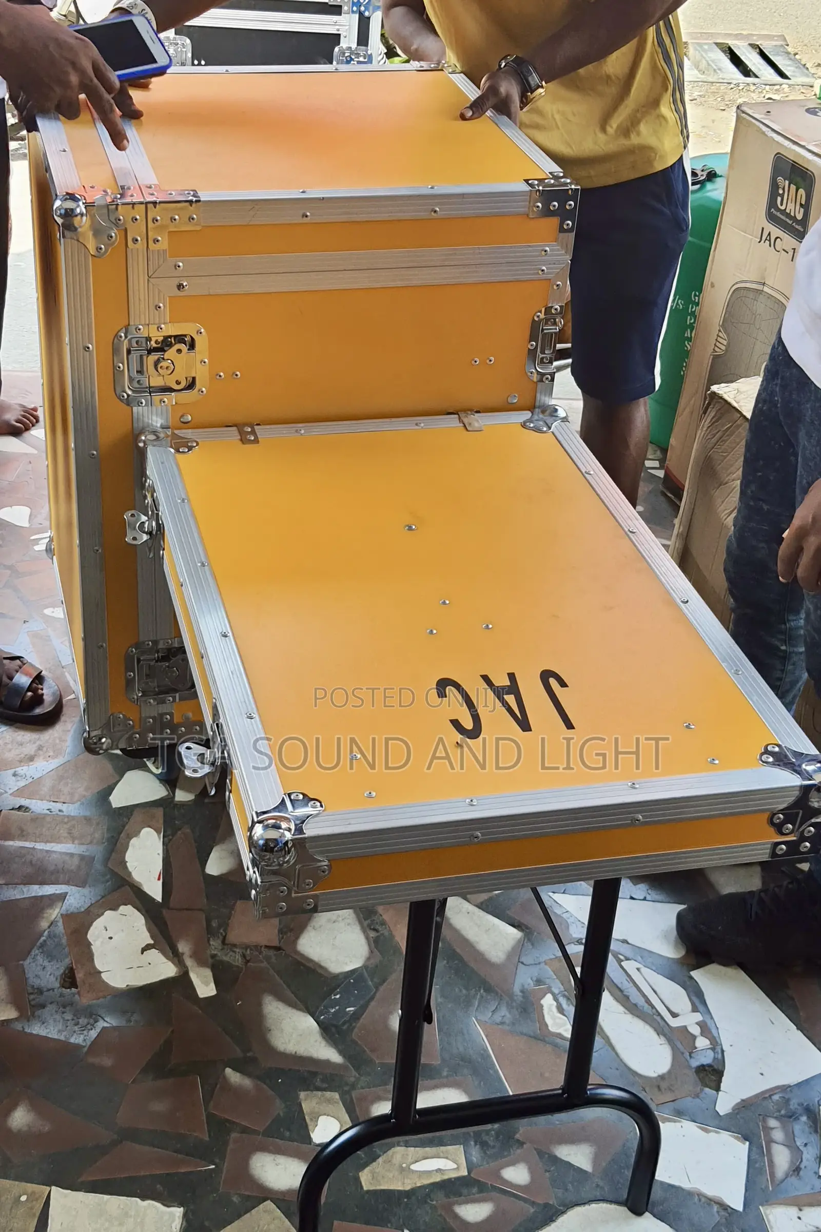 Dj Rack - 16u Amplifier Rack Dj Style - Size 16 U