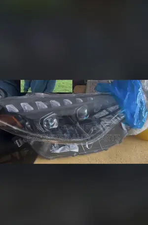 Toyota Corolla 2017,2018 Spec Headlights