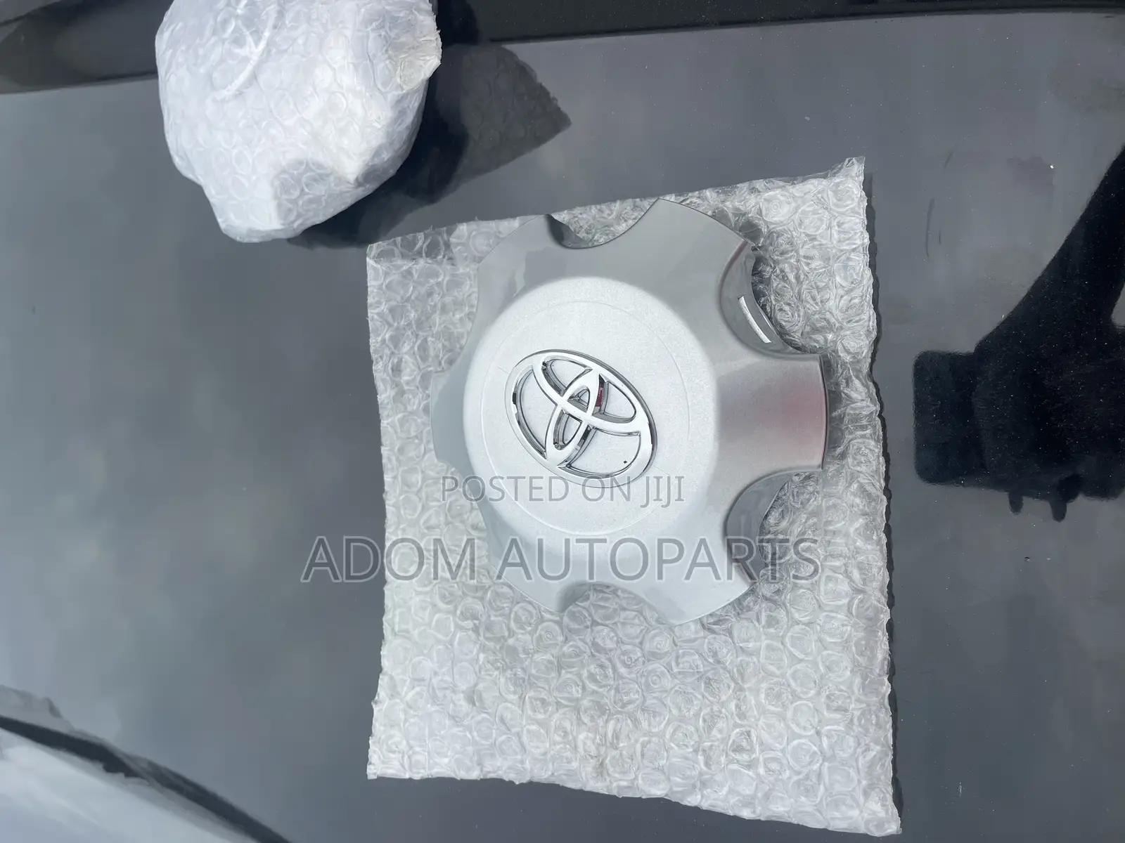 Toyota Land Cruiser Prado Wheel Cap