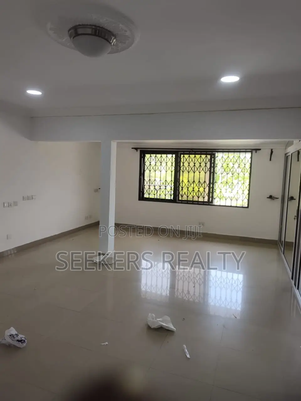 5bdrm House in Seekers Realty, Cantonments for rent