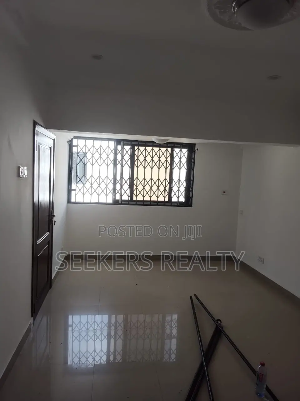 5bdrm House in Seekers Realty, Cantonments for rent