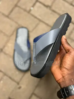 Ash Chunk (Berk Down) Slippers