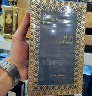 OUD SILK MOOD (Maison Francis Kurkdjian Paris)