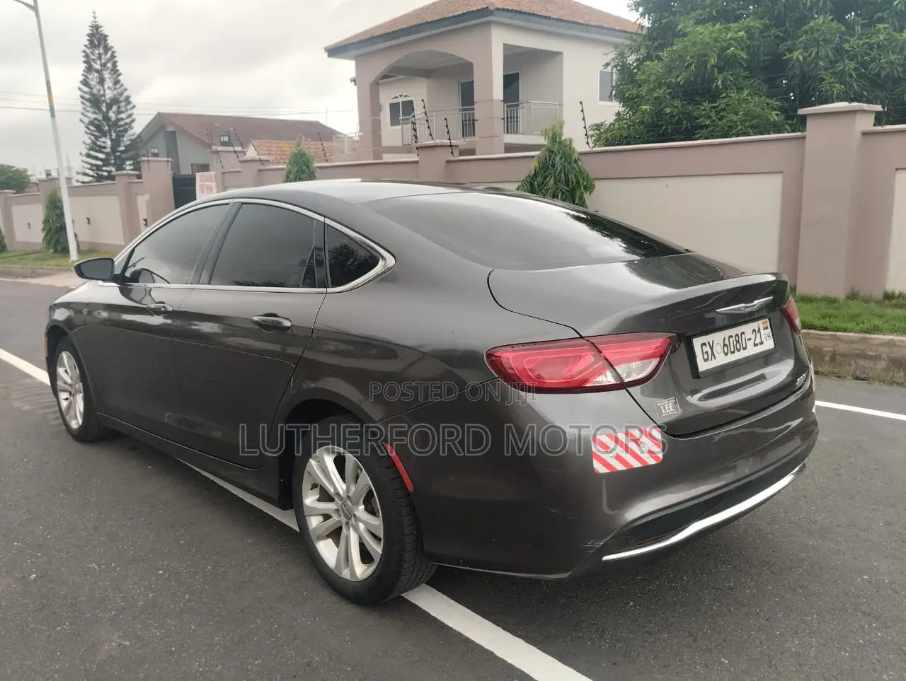Chrysler 200 Limited 2017 Gray