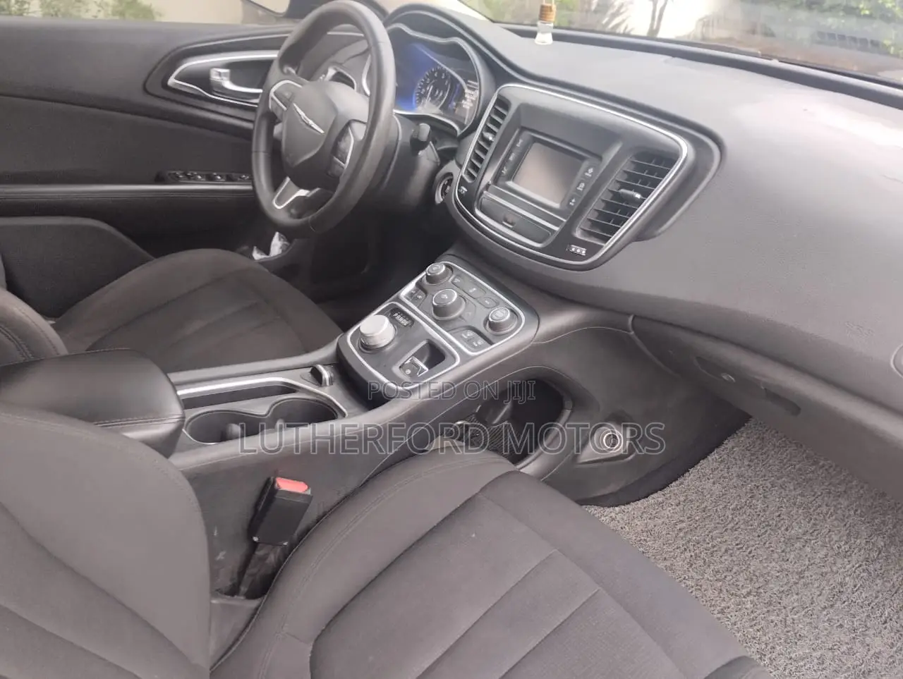 Chrysler 200 Limited 2017 Gray
