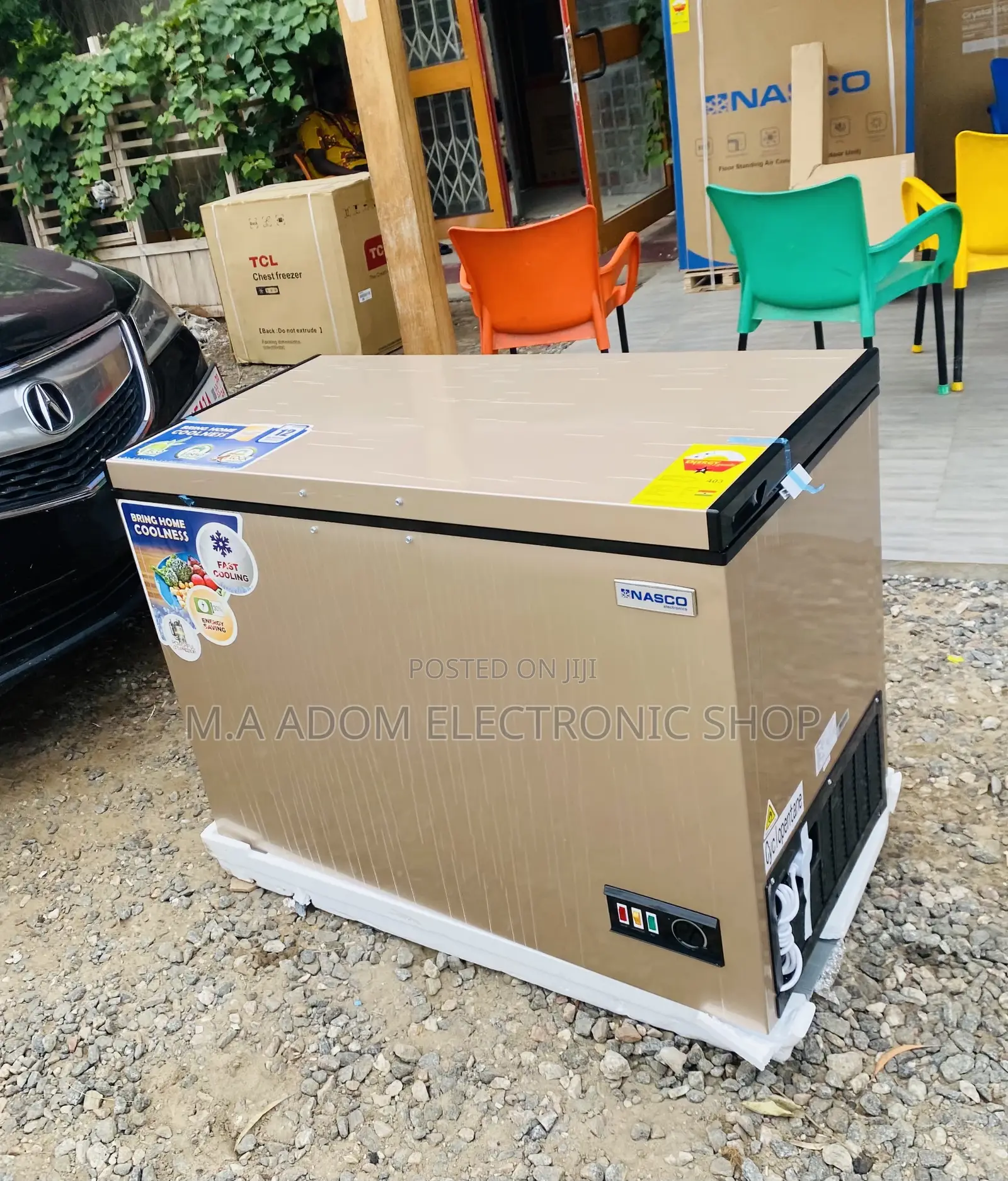 Nasco Nas 350 Single Door Electric Chest Freezer.