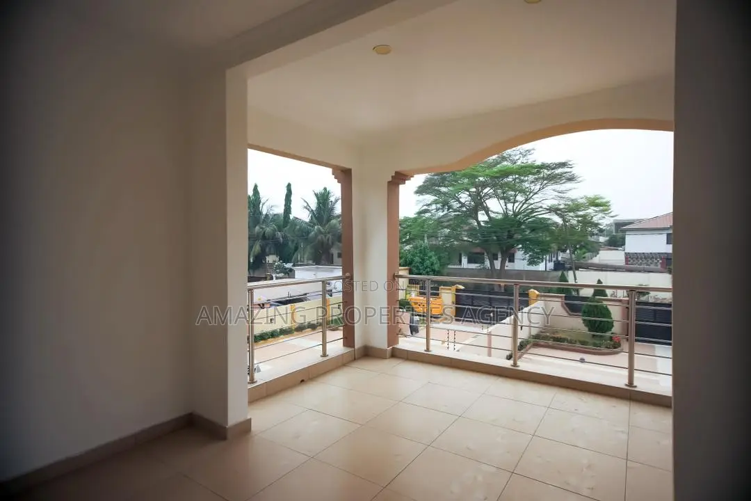 4bdrm House in East Legon for rent