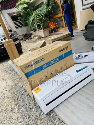 Elegant White Nasco 2.5hp Split Type Air Doctor Inverter Ac