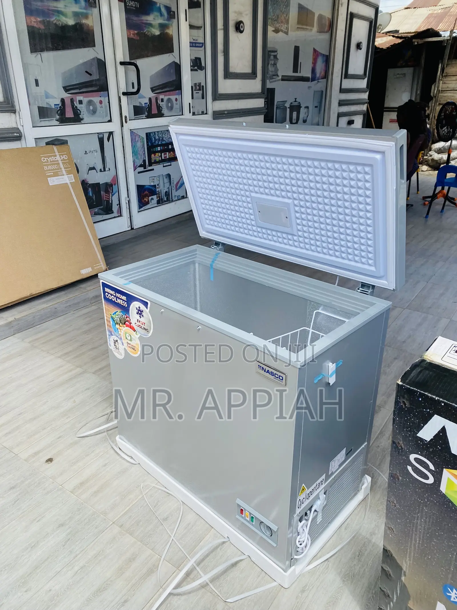 Durable Nasco Nas 250 Single Door Electric Chest Freezer.
