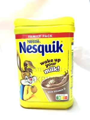 Nestle Nesquick Chocolate Powder. Cocoa Powder (1.1kg)