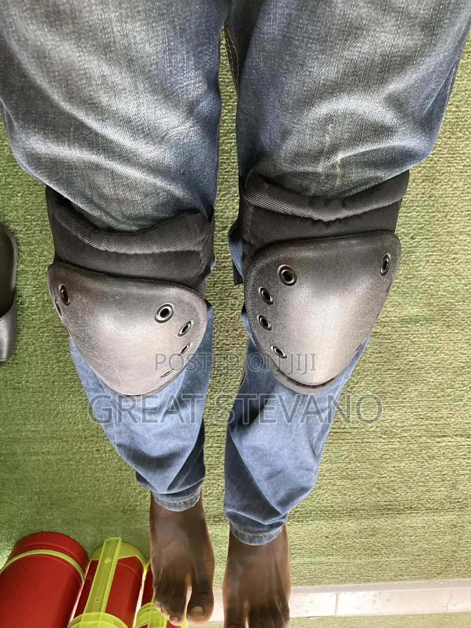 Rider’S Knee Guard And Elbow Guard.