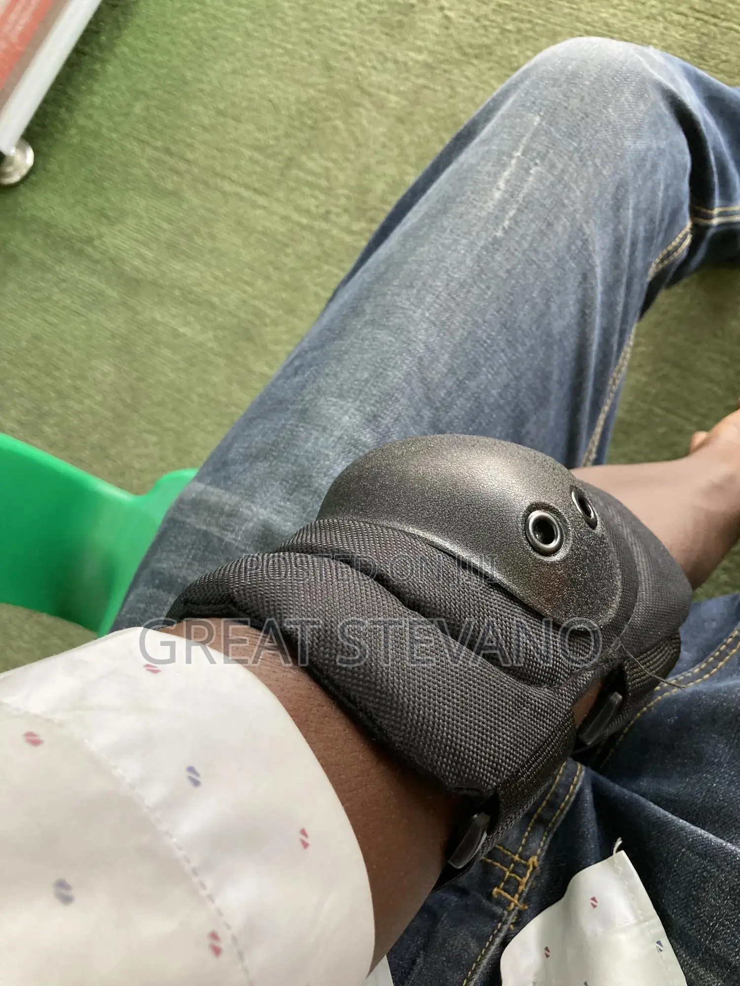 Rider’S Knee Guard And Elbow Guard.