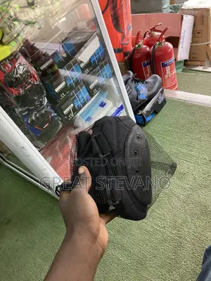 Rider’S Knee Guard And Elbow Guard.