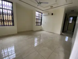 4bdrm House in Tseaddo, Airport Residential Area for rent