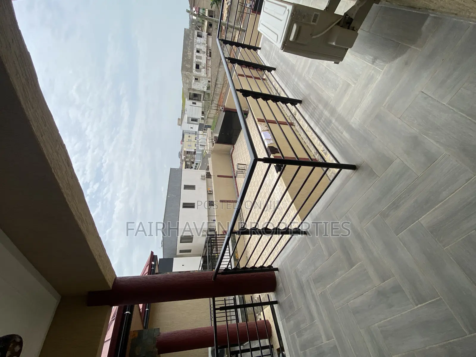 4bdrm House in Tseaddo, Airport Residential Area for rent