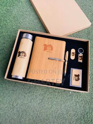 Cooperate Gift Set