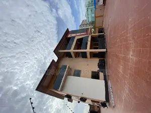 4bdrm Apartment in Tseaddo, Airport Residential Area for rent