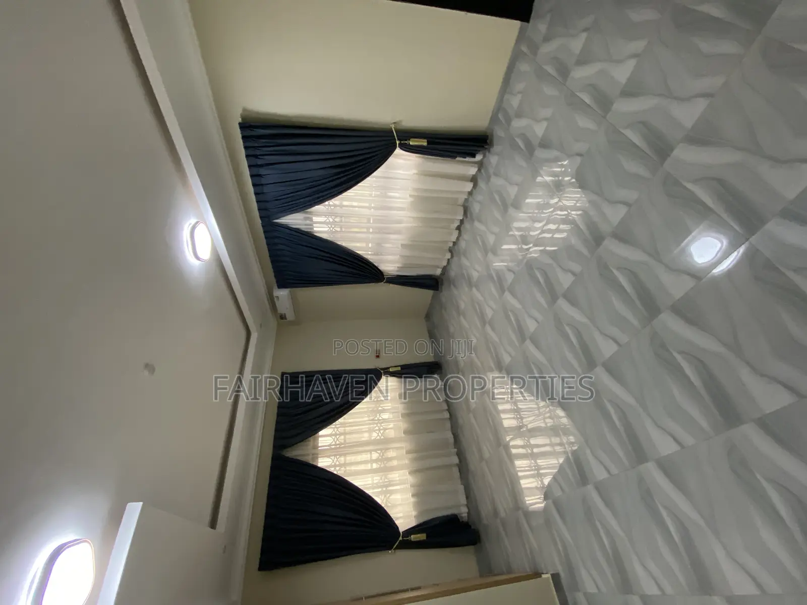 4bdrm Apartment in Tseaddo, Airport Residential Area for rent