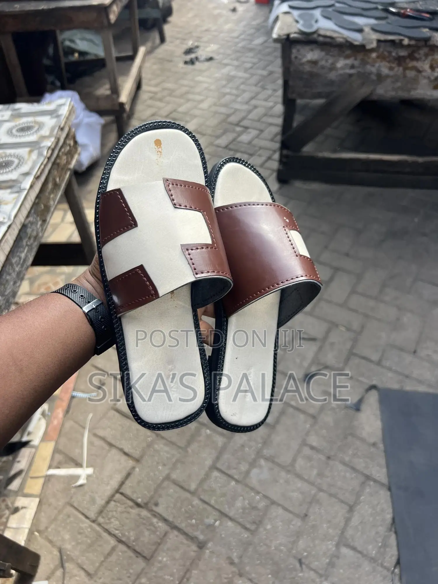 Simple Classic Wear Slippers