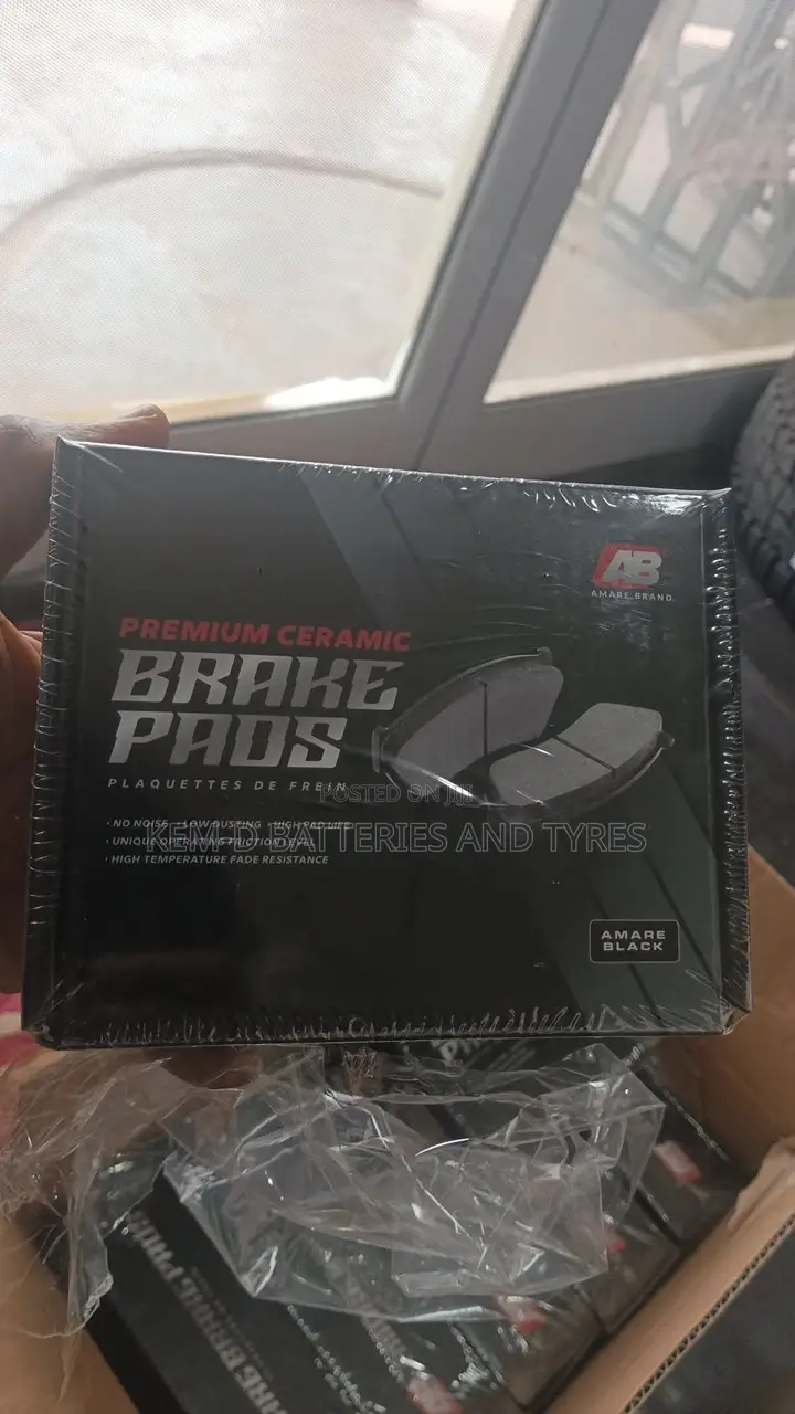 Ceramic Brake Pad for Corolla Yaris Vibe Matrxi Scion Prius