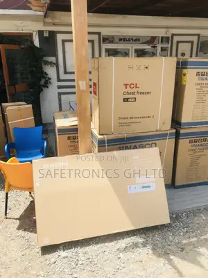 55 Inches Glossy Led Electric Black Au70 Smart Samsung Tv