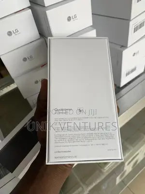 New LG Velvet 128 GB Gray