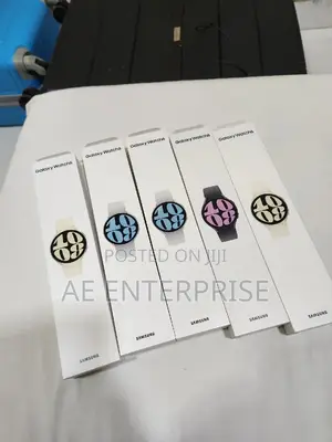 New Samsung Galaxy Watch6 40mm Sealed in Box.