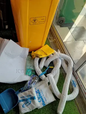 Empiral Wheeled Bin Chemical Spill Kit, 240 Litres/Spill Kit