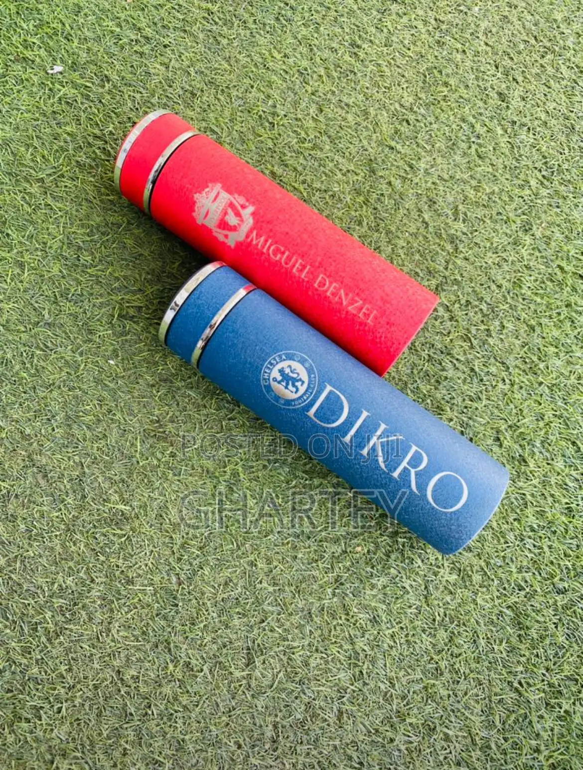 Customized Flasks Available in Different Colors