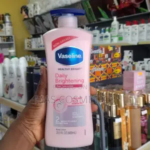 Photo - Vaseline Daily Brightneing Lotion
