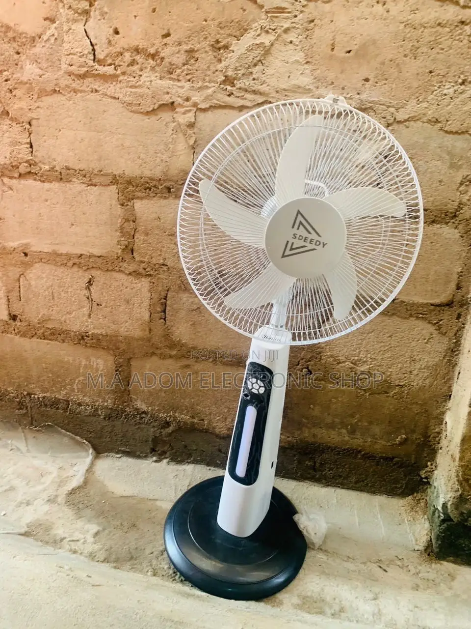 Sealed in Box Speedy Rechargeable Standing Fan.