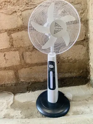 Well Design Speedy Rechargeable Standing Fan.