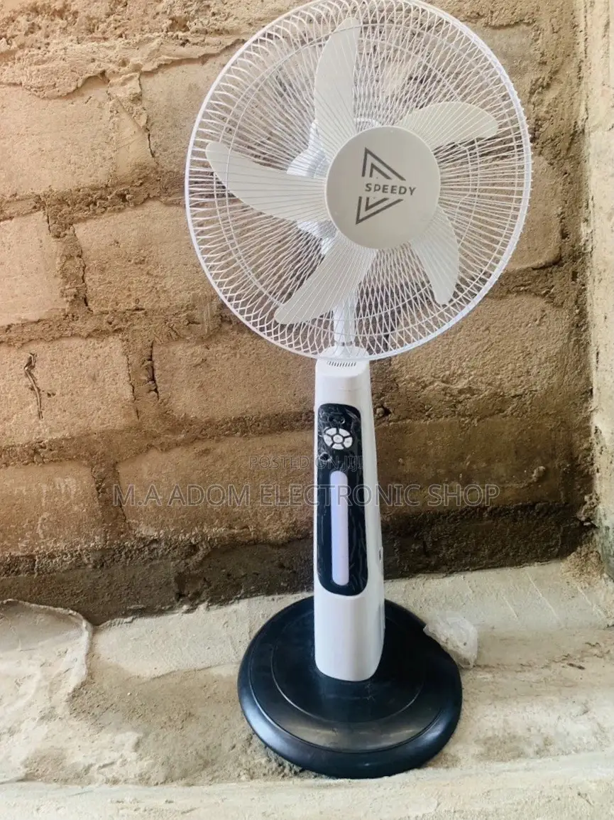 Well Design Speedy Rechargeable Standing Fan.