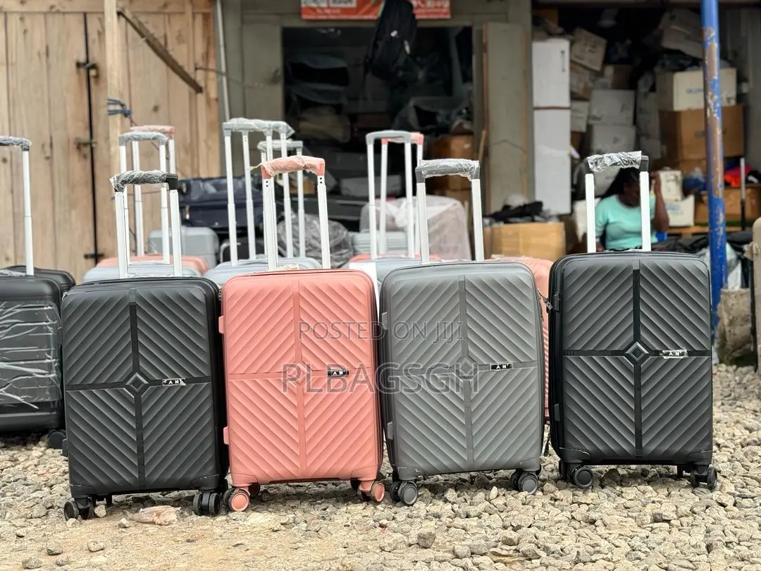 Hand Luggage Trolling Traveling Bags Small Size at Plbagsgh