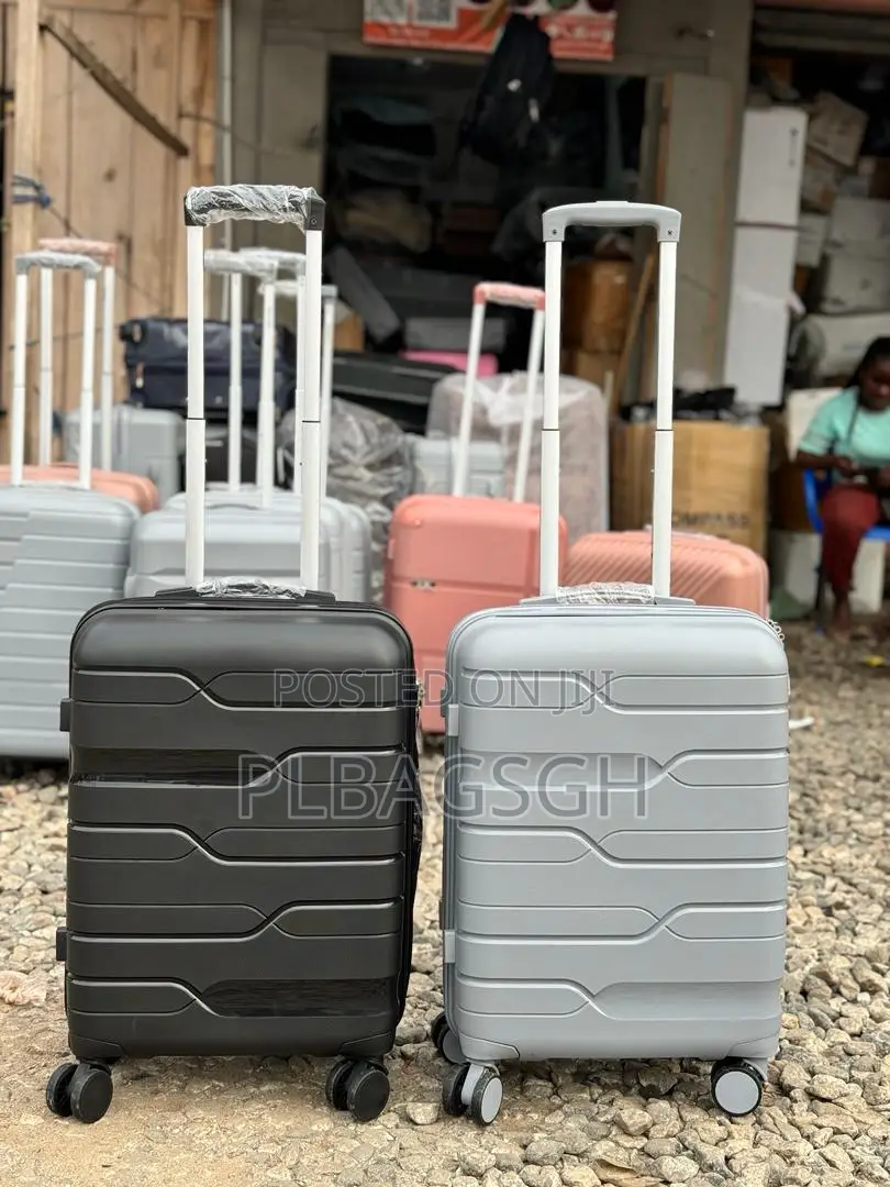 Hand Luggage Trolling Traveling Bags Small Size at Plbagsgh
