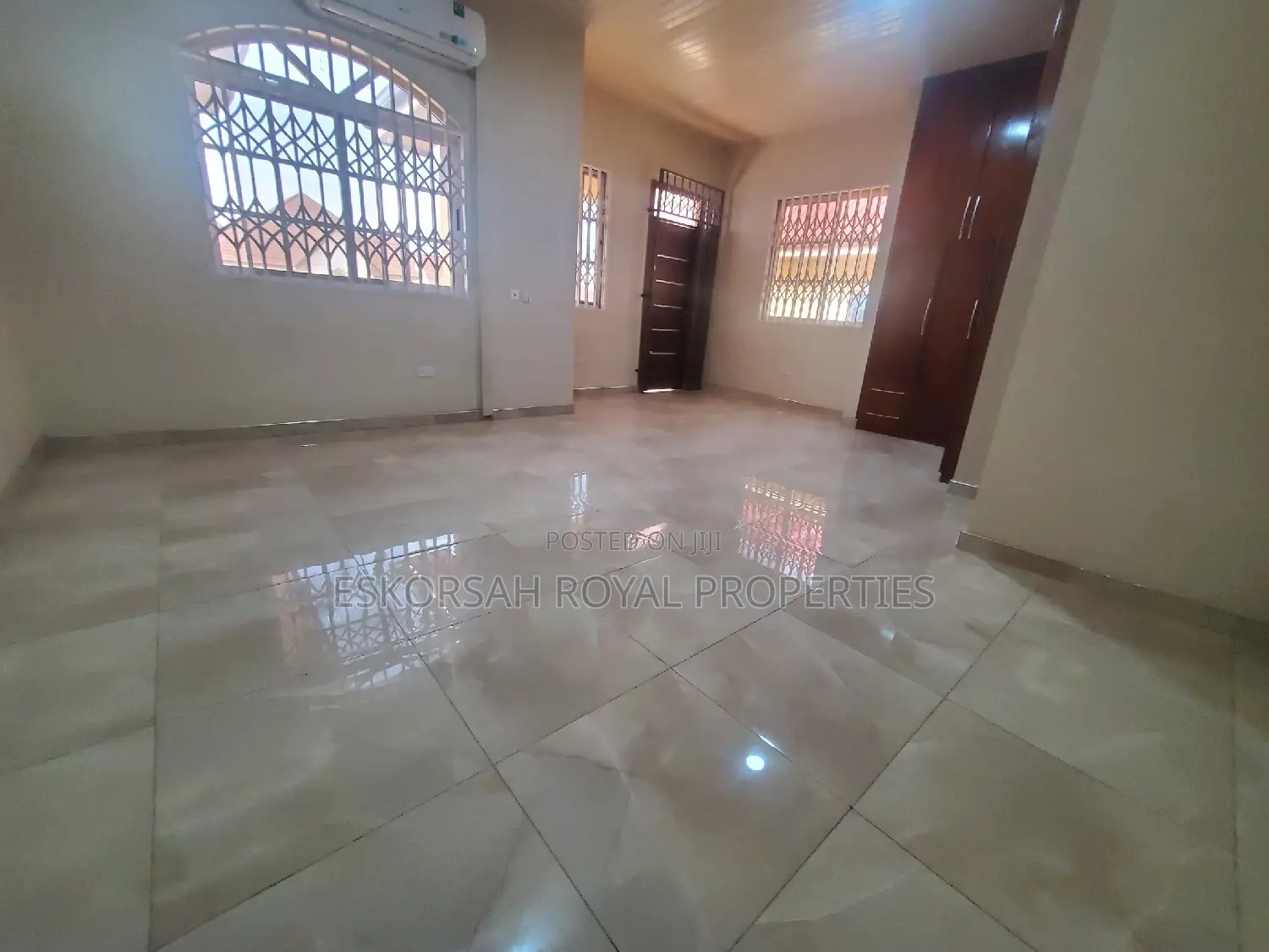 5bdrm House in East Legon Hills, School Junction for rent