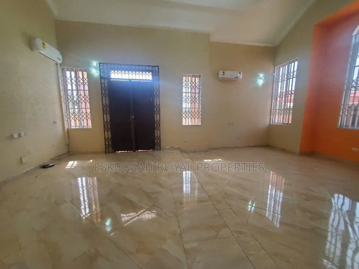 5bdrm House in East Legon Hills, School Junction for rent