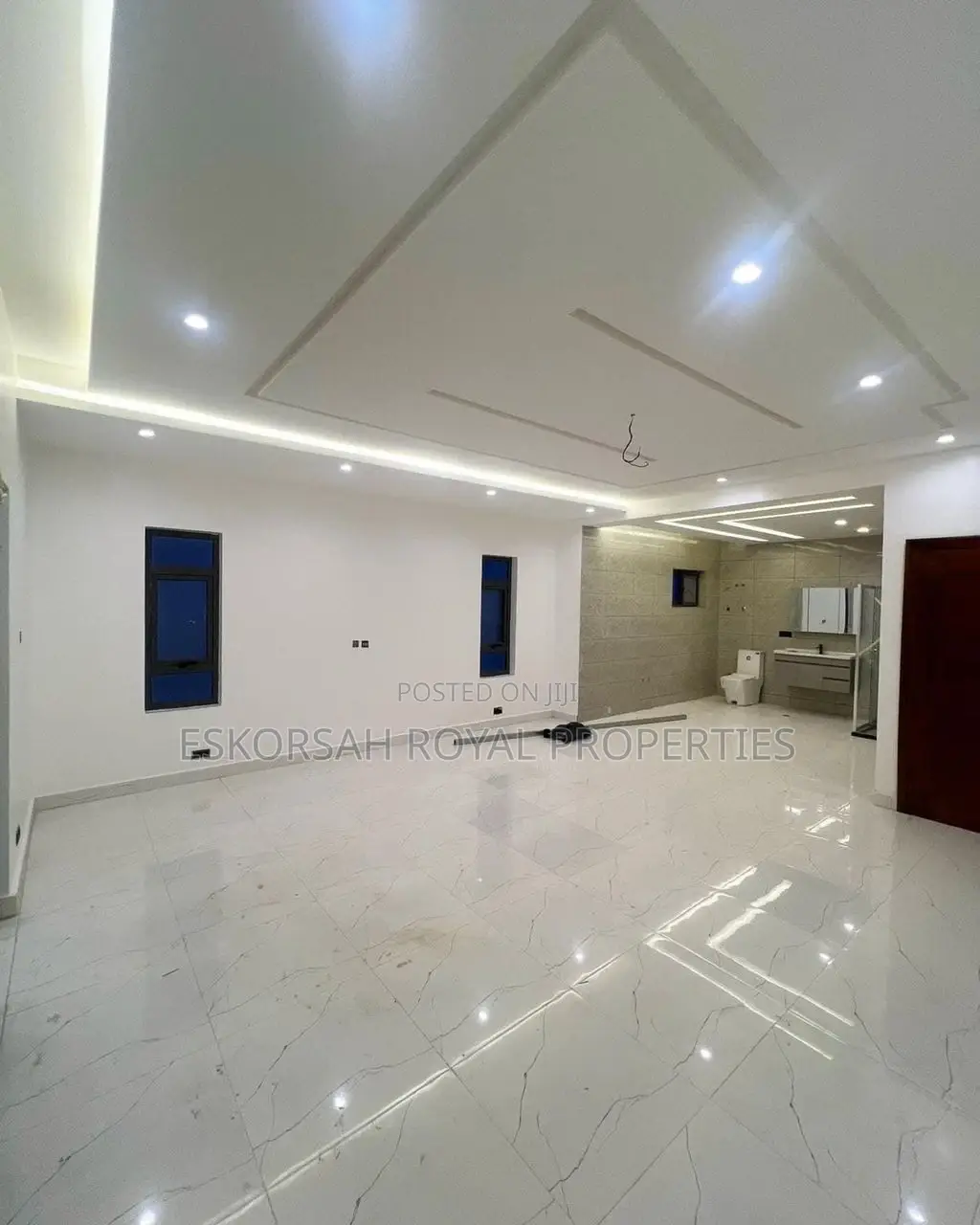 4bdrm House in East Legon Hills, School Junction for sale