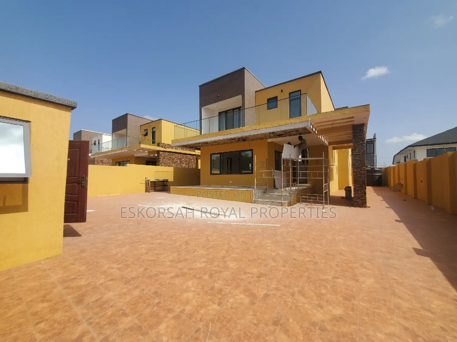 4bdrm House in East Legon Hills, School Junction for rent