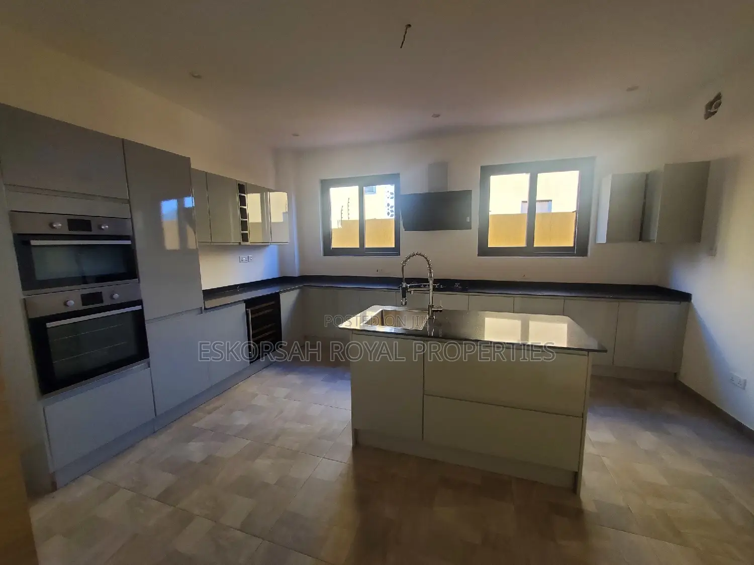4bdrm House in East Legon Hills, School Junction for rent