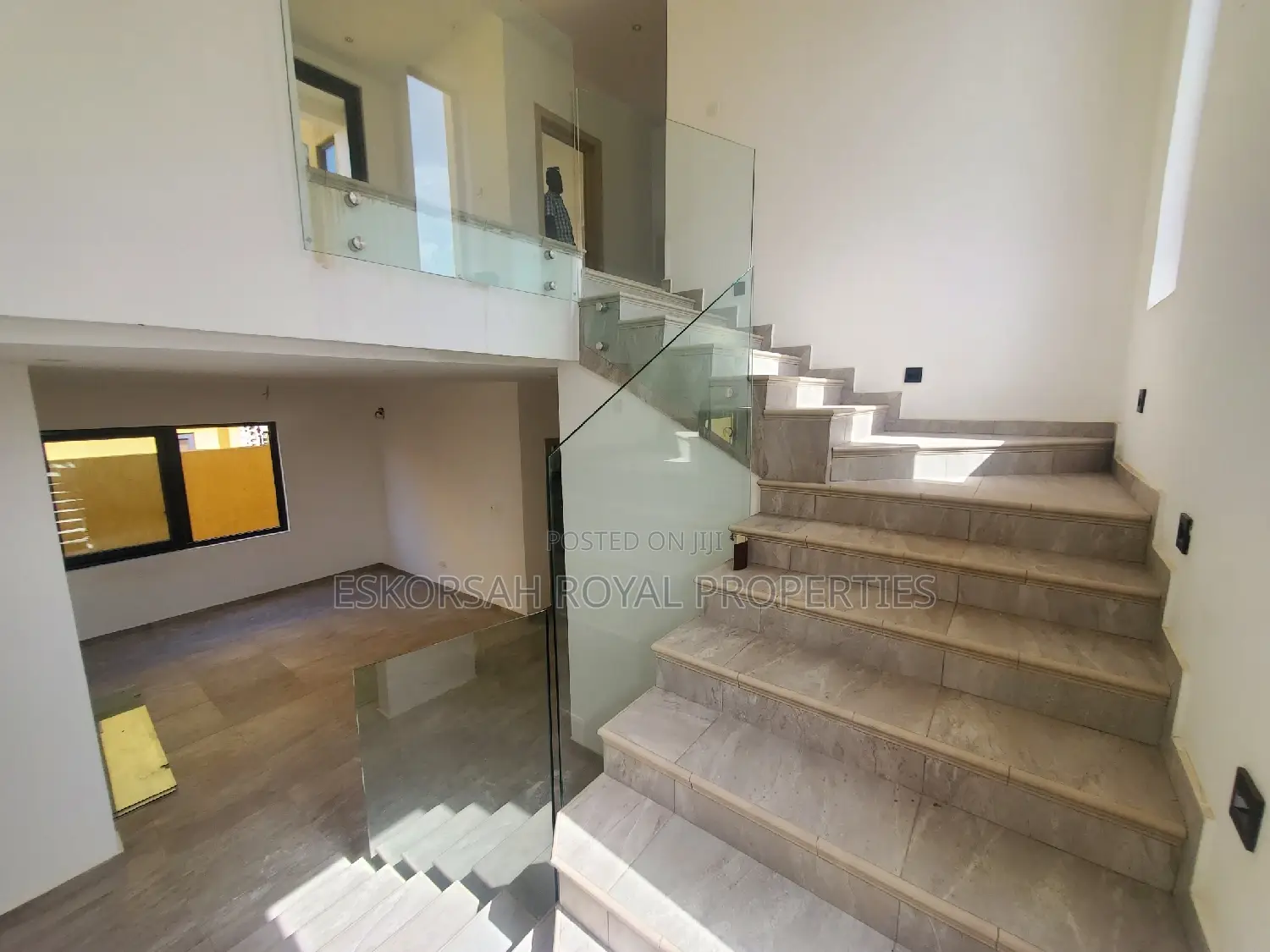 4bdrm House in East Legon Hills, School Junction for rent
