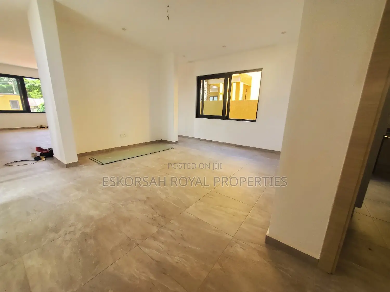 4bdrm House in East Legon Hills, School Junction for rent