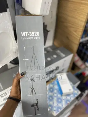 Brand New Tripod Stand 3520