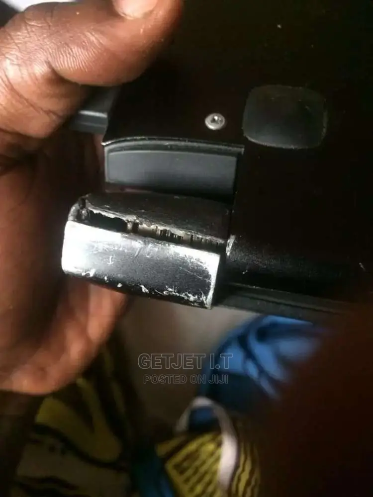 Hinges Fixing Instantly And Housing Replacement