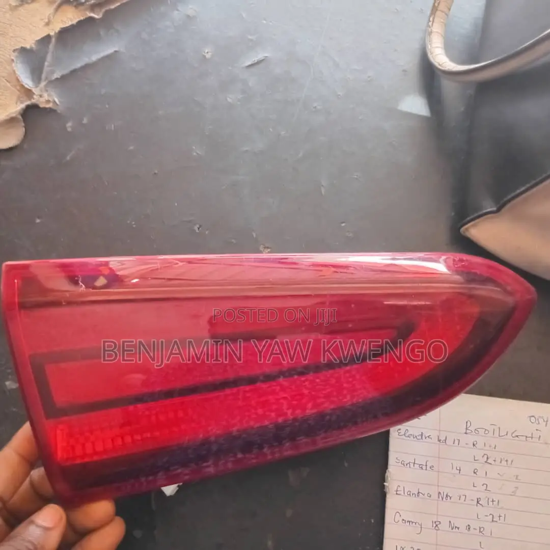 Hyundai Santafe 2019 2020 Inner Lamp Back
