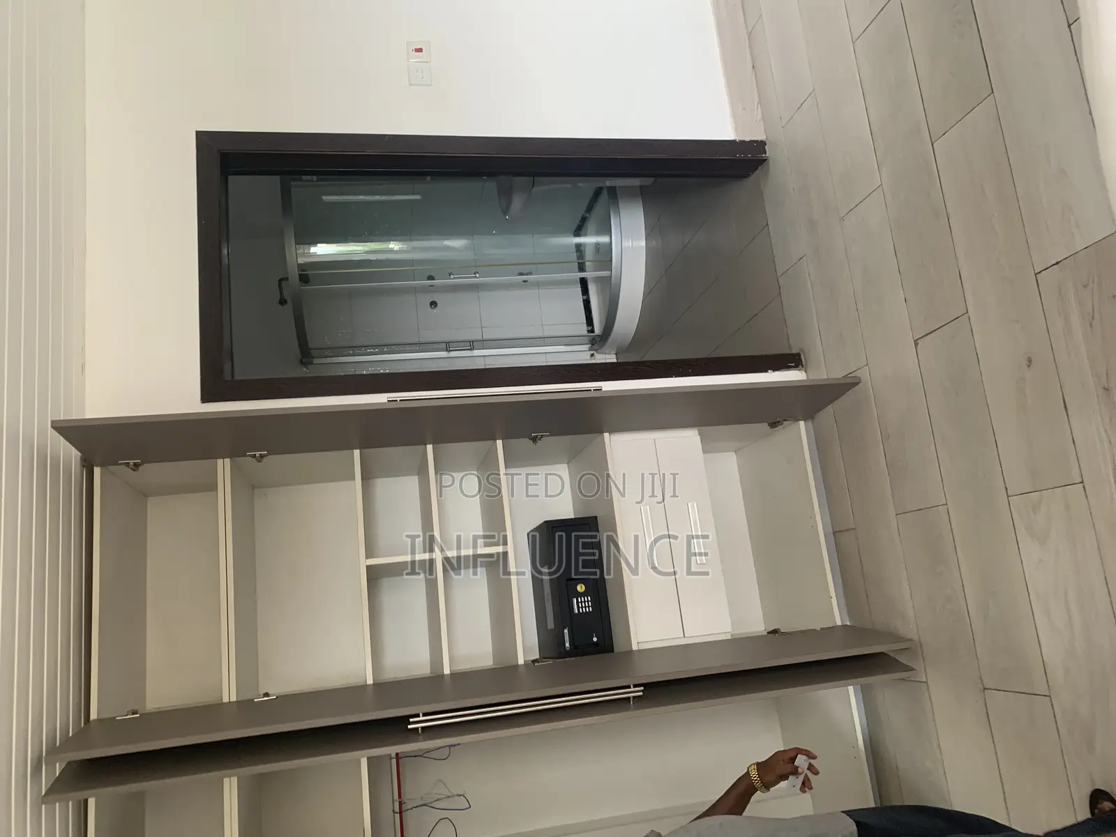 Furnished 2bdrm Apartment in Labadi for rent